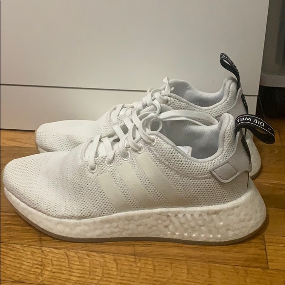 Adidas NMD_R1 White Shoes - Picture 2 of 4